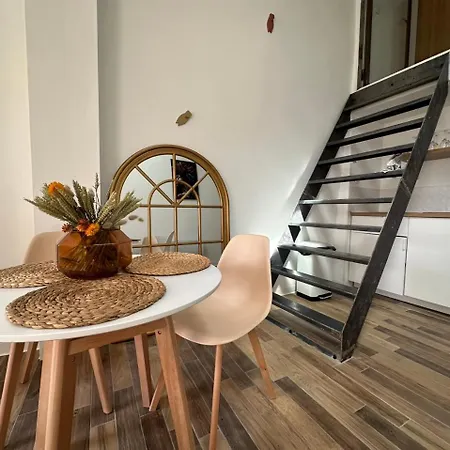 Apartment Charmant Loft Moderne Au Coeur De Hyères